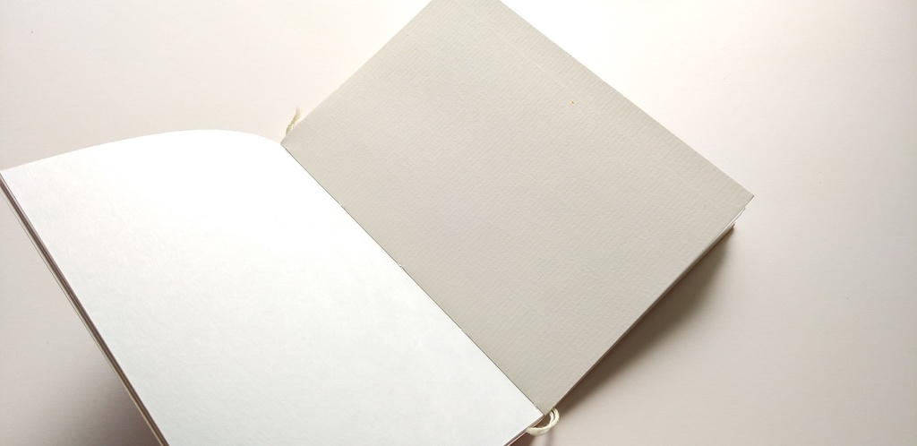 A6ノート「甘酸っぱいをはさんで」【紙たくさん!ノート】