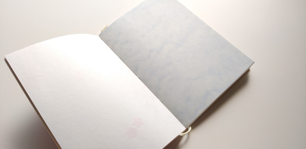 A6ノート「甘酸っぱいをはさんで」【紙たくさん!ノート】