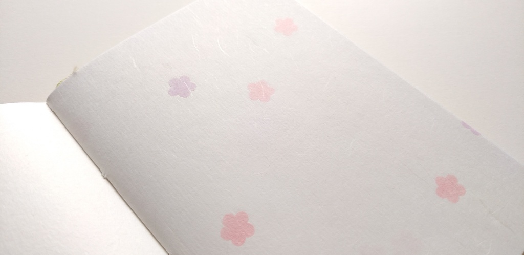 A6ノート「甘酸っぱいをはさんで」【紙たくさん!ノート】