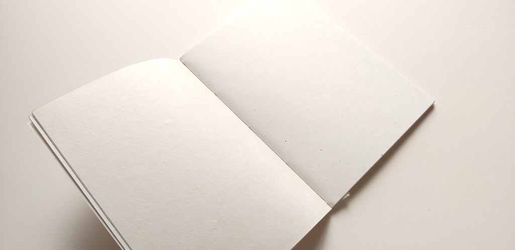 A6ノート「弁天まんじう ★訳あり特価品」【紙たくさん!ノート】