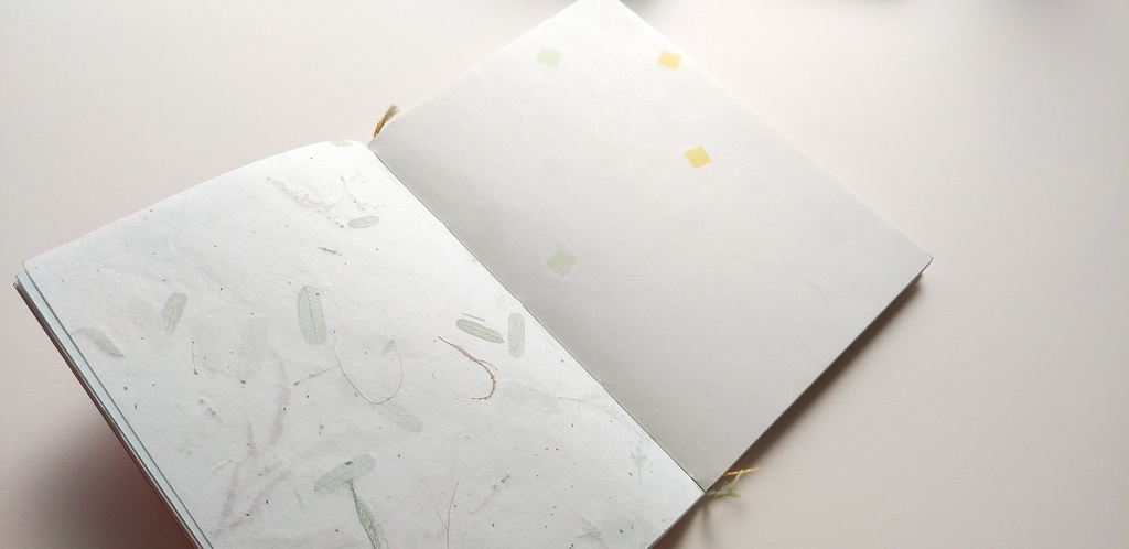 A6ノート「植物と水にかこまれて」【紙たくさん!ノート】