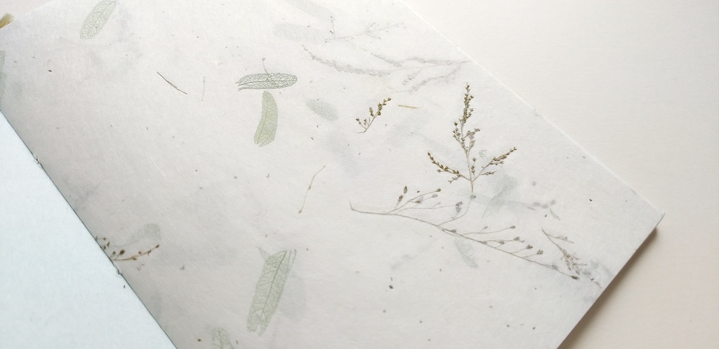 A6ノート「植物と水にかこまれて」【紙たくさん!ノート】