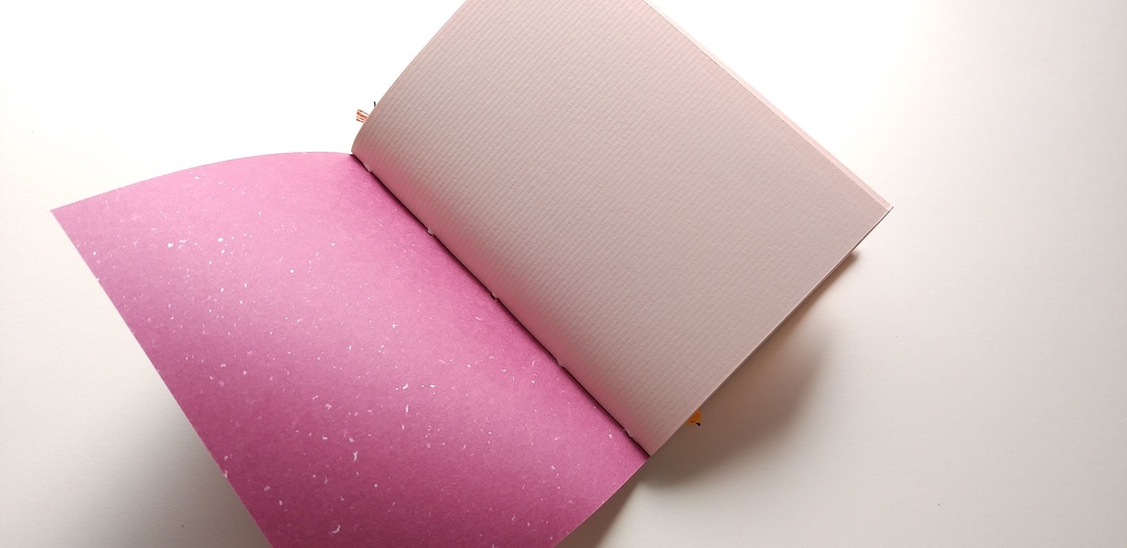 【Passport-厚紙- ピンク64P】紙たくさん! 新星紫+Cピンク