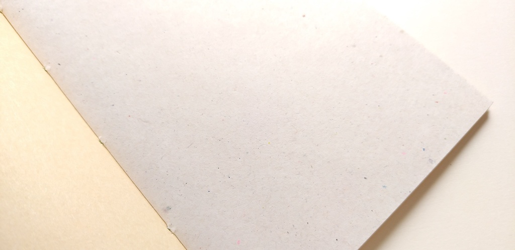 A6ノート「足元の1枚」【紙たくさん!ノート】