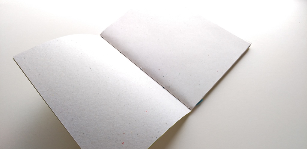 A6ノート「陽の光を浴びる」【紙たくさん!ノート】