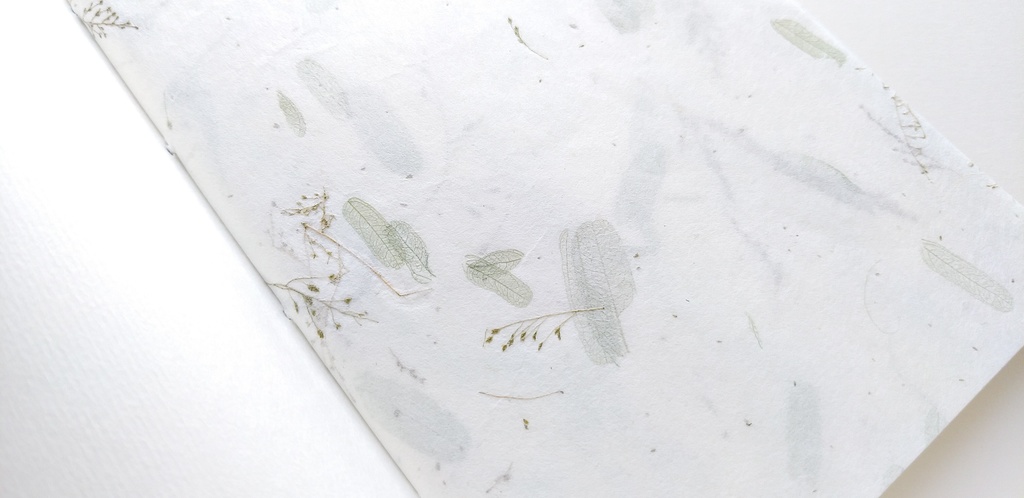 A6ノート「湖畔にあるおみせ」【紙たくさん!ノート】