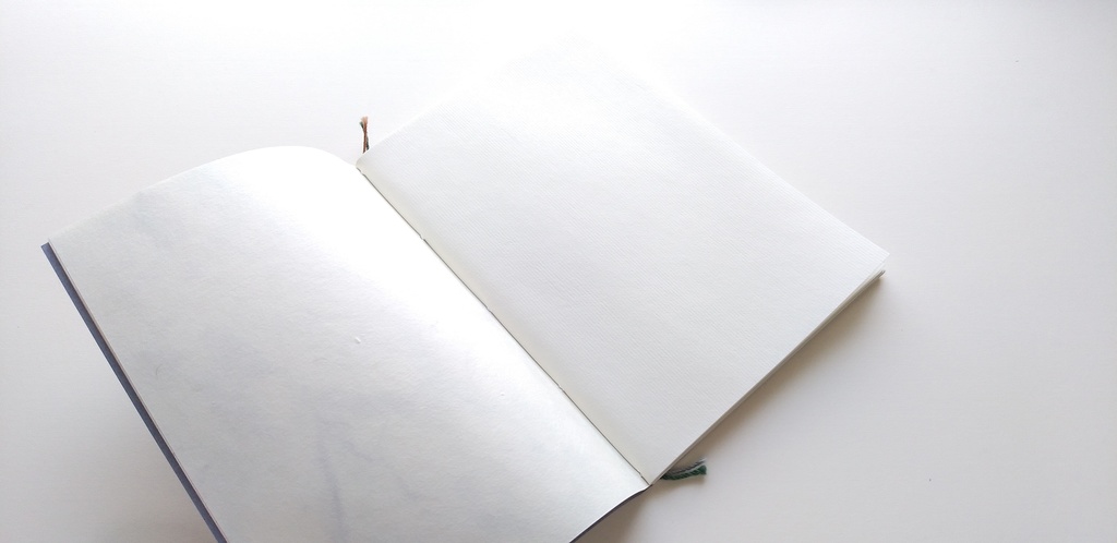 A6ノート「湖畔にあるおみせ」【紙たくさん!ノート】