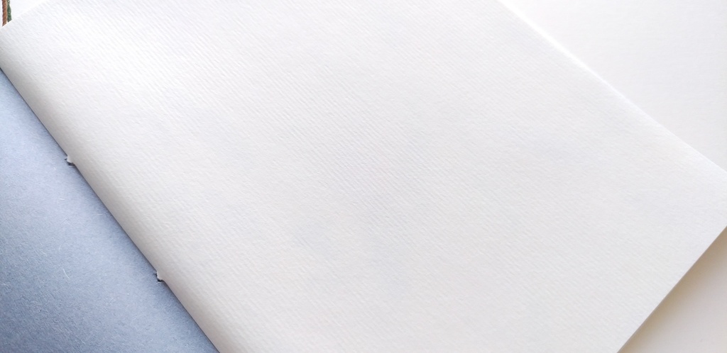 A6ノート「湖畔にあるおみせ」【紙たくさん!ノート】