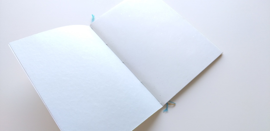 A6ノート「誰も知らない夜を」【ぼてぼて 紙たくさん!ノート】