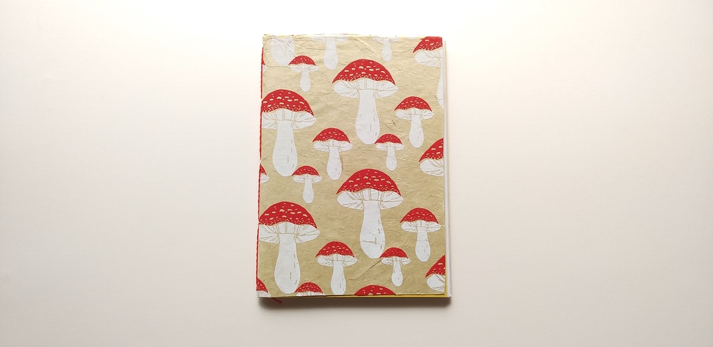 A6ノート「キノコを感じてみた」【紙たくさん!ノート】
