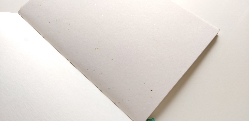 A6ノート「旧作モダニィ レアストレート」★【紙たくさん!ノート】