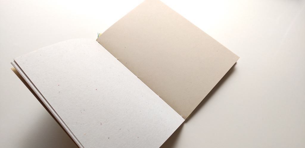 A6ノート「旧作バフン紙 からし色」★【紙たくさん!ノート】