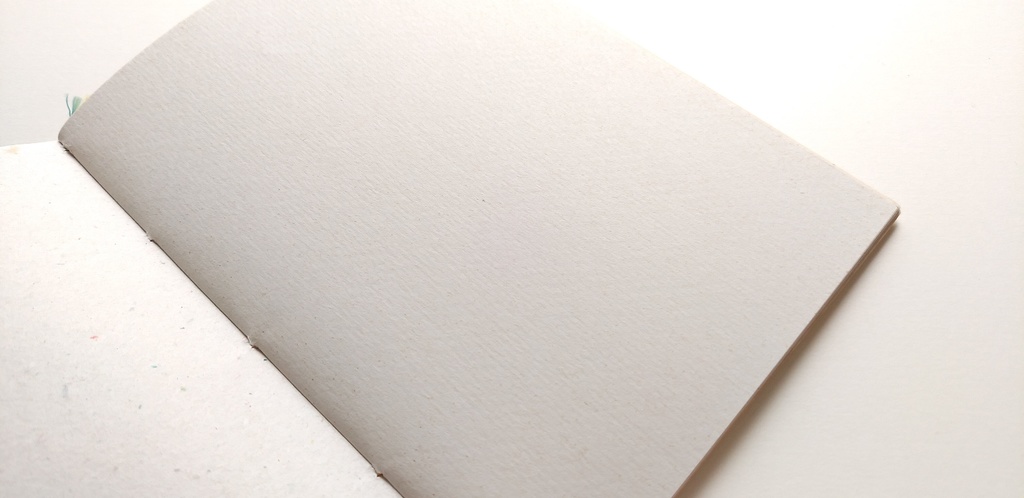 A6ノート「旧作バフン紙 からし色」★【紙たくさん!ノート】