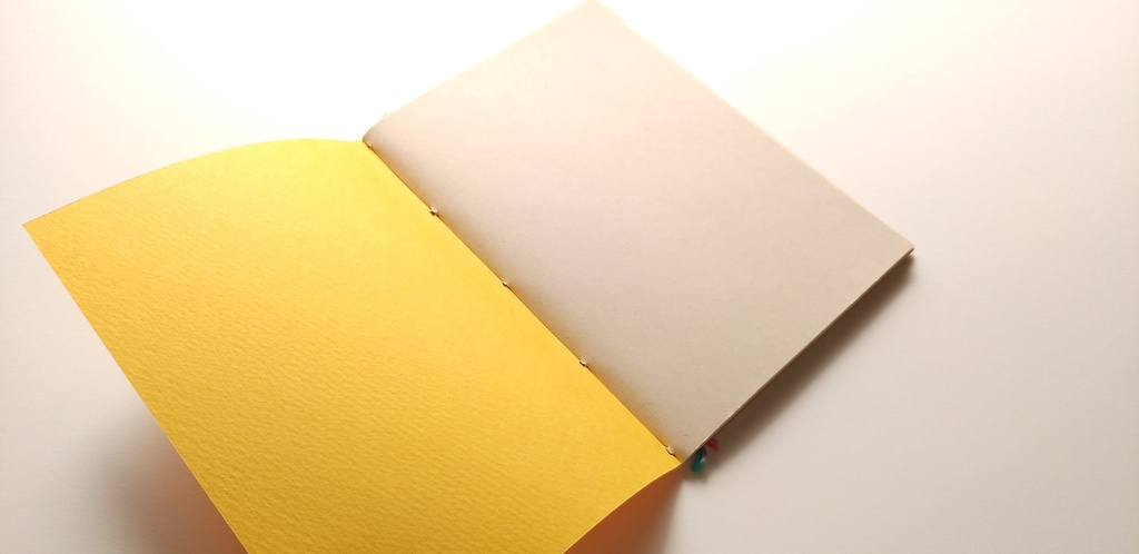 A6ノート「旧作たーんとオレンジ」★【紙たくさん!ノート】