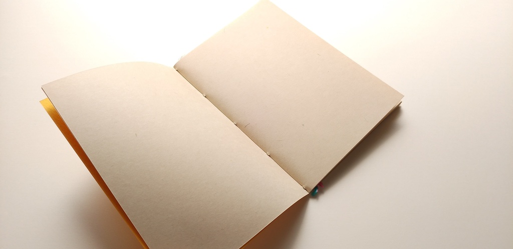 A6ノート「旧作たーんとオレンジ」★【紙たくさん!ノート】