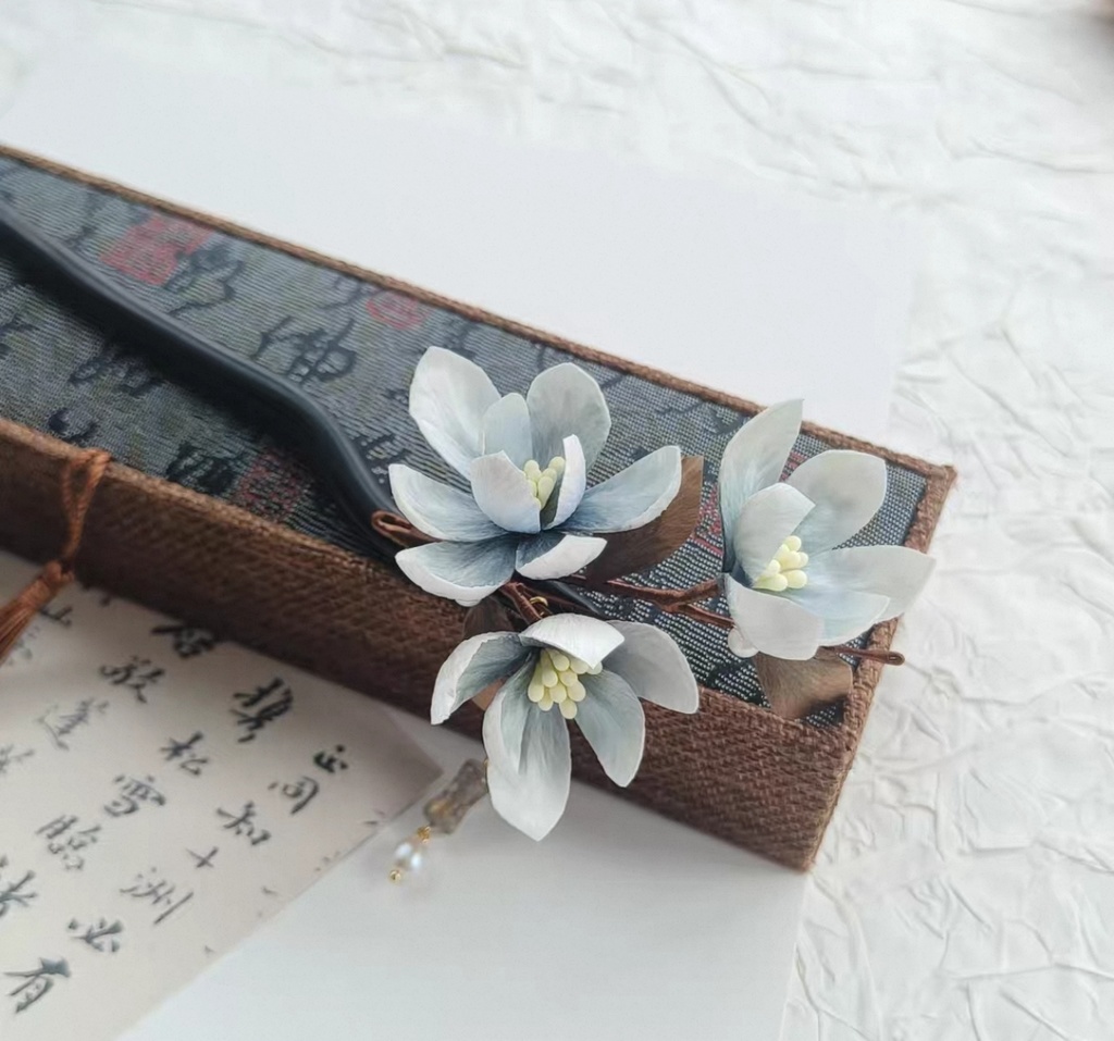 「人用」手作り絨花の簪 -空色の蘭