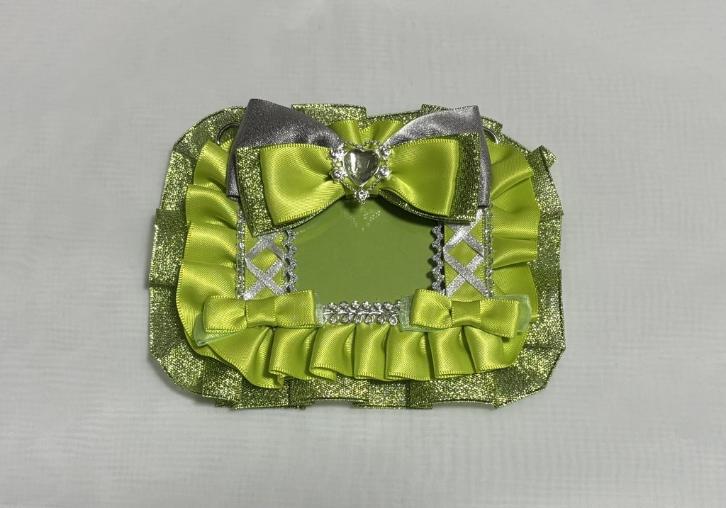 トモチケケース カードケース横 B8