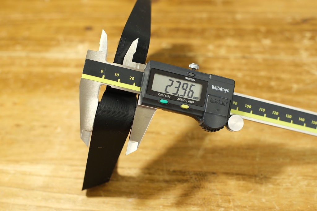 ELECOM HUGE M-HT1DRBK(無線タイプ) 傾斜スタンド