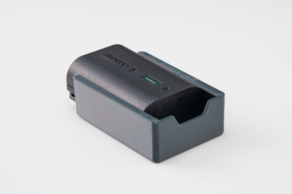 CANON キヤノン LP-E6NH バッテリーケース