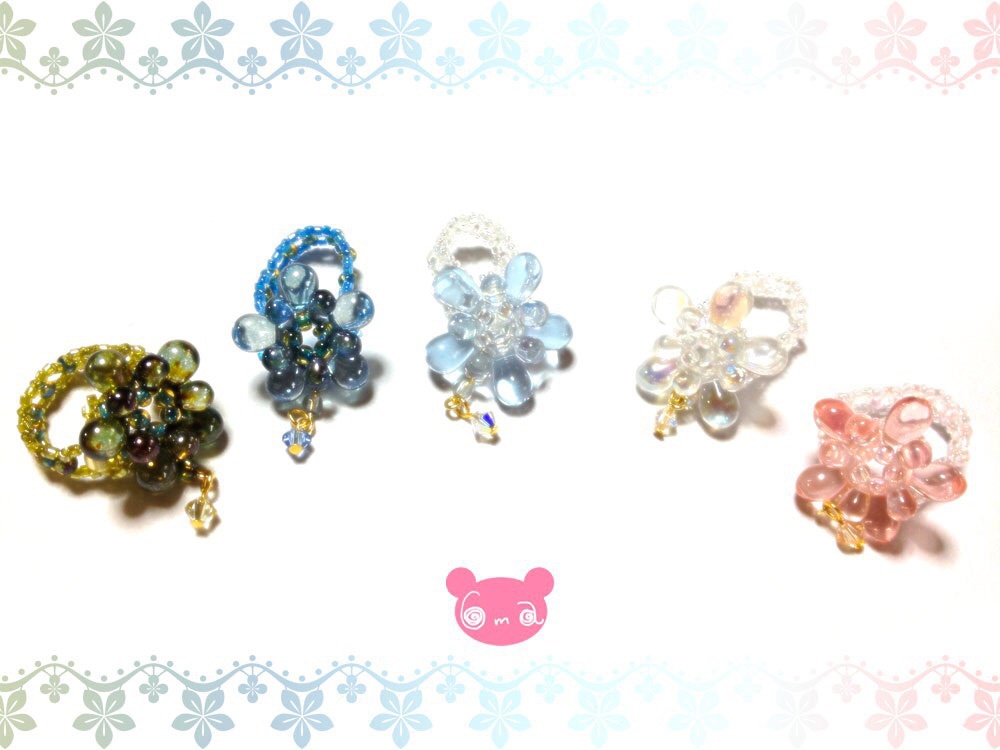 チェコドロップのお花ネックレスとリング