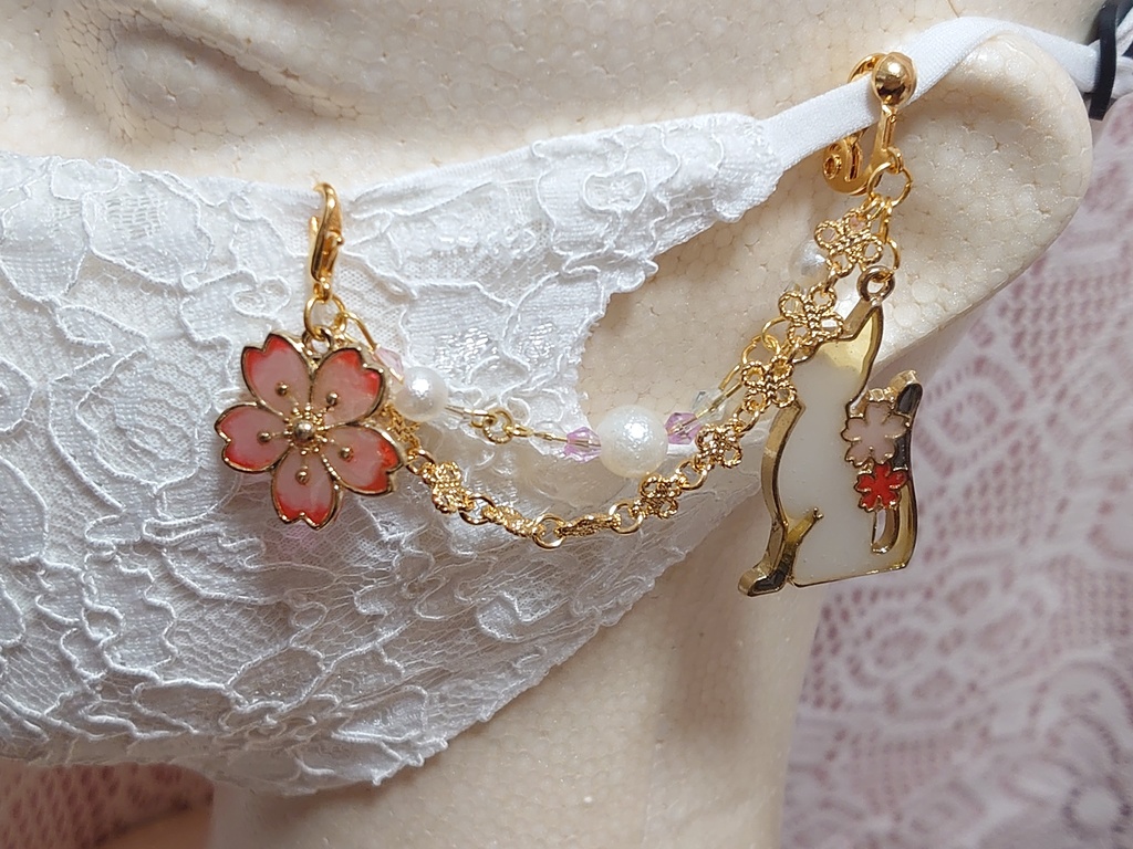 【マスクチャーム】桜猫(ミケ)