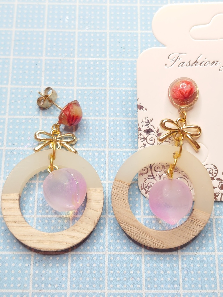 おしゃれ桃ピアス(桃)