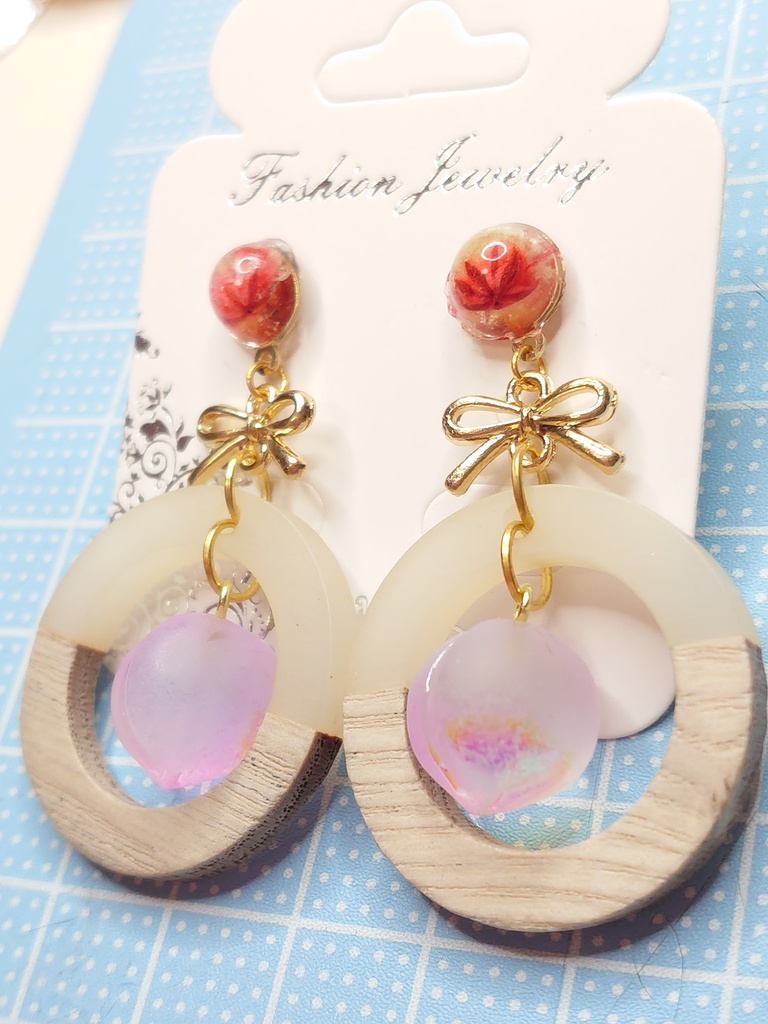 おしゃれ桃ピアス(桃)