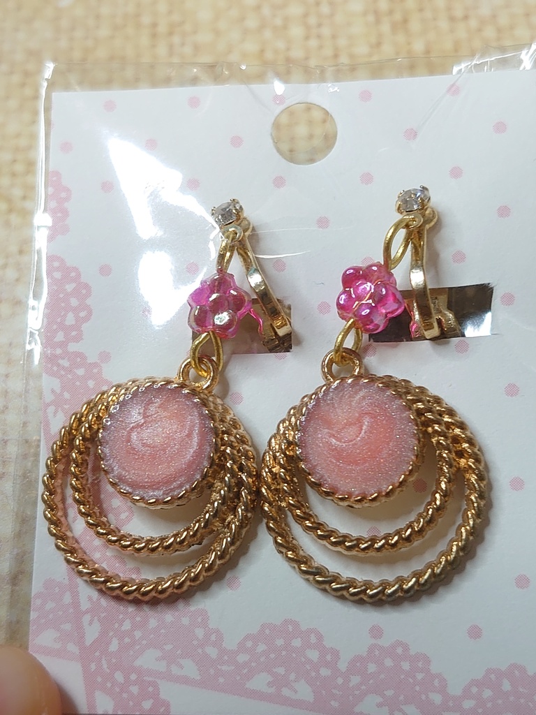 まるまるイヤリング