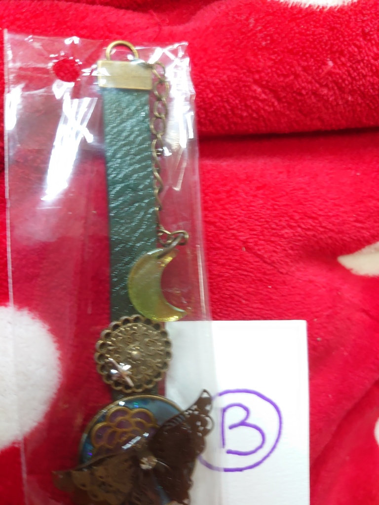 緑の月と花蝶 ブレスレット