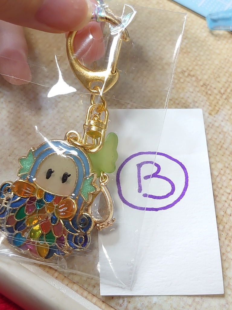 七色のアマビエ様 キーホルダー(青系)