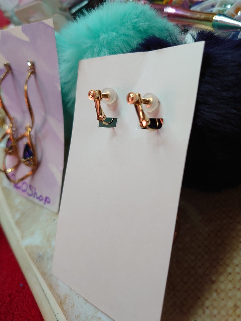 青い螺旋ピアス・イヤリング