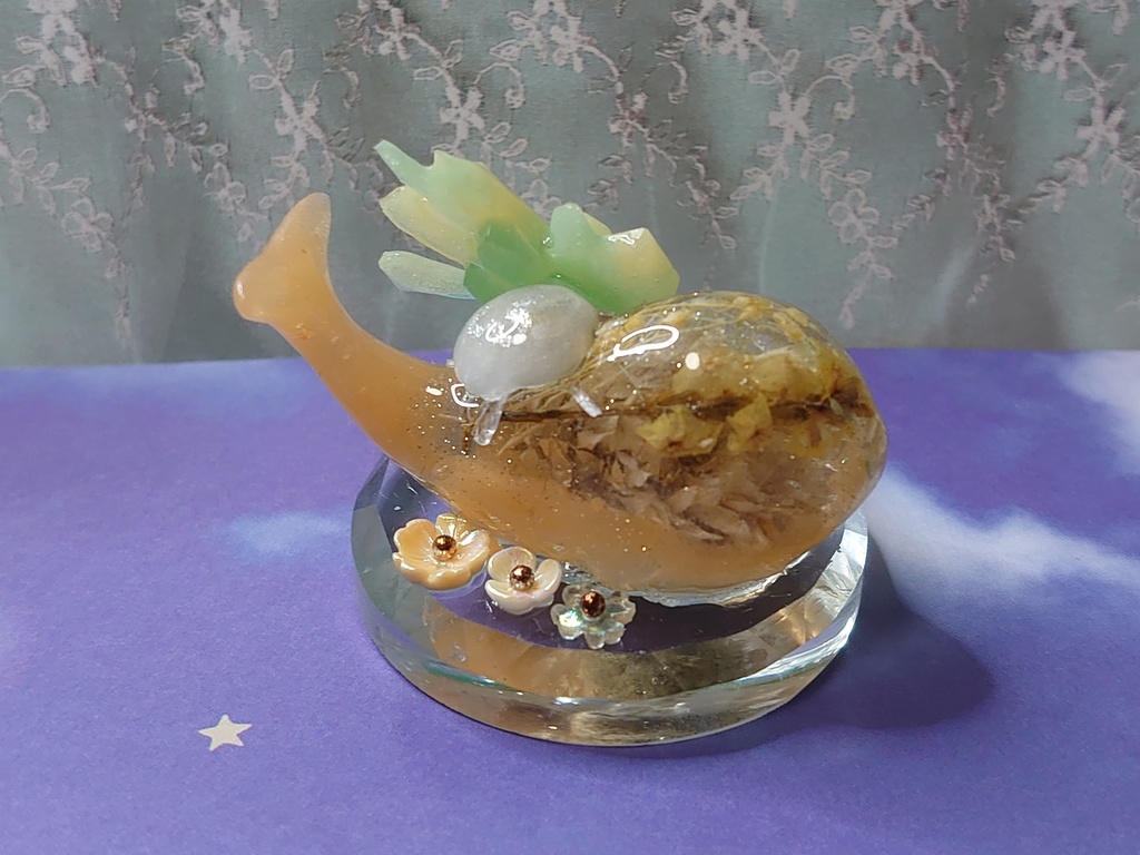 クジラと仲間たちの置物