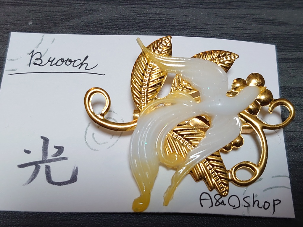 6属性のフェニックス ブローチ