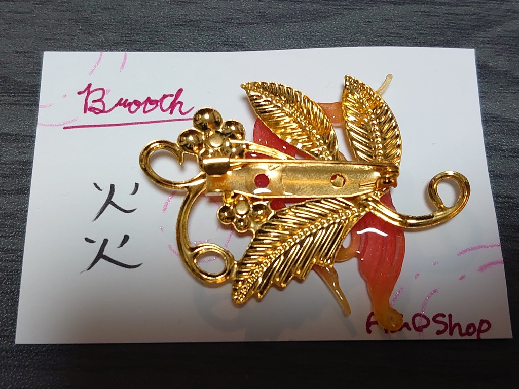 6属性のフェニックス ブローチ