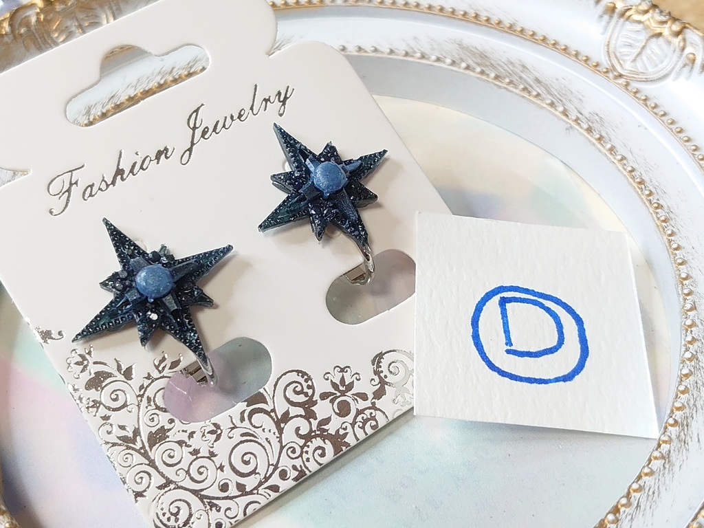 漆黒のピアス&イヤリング