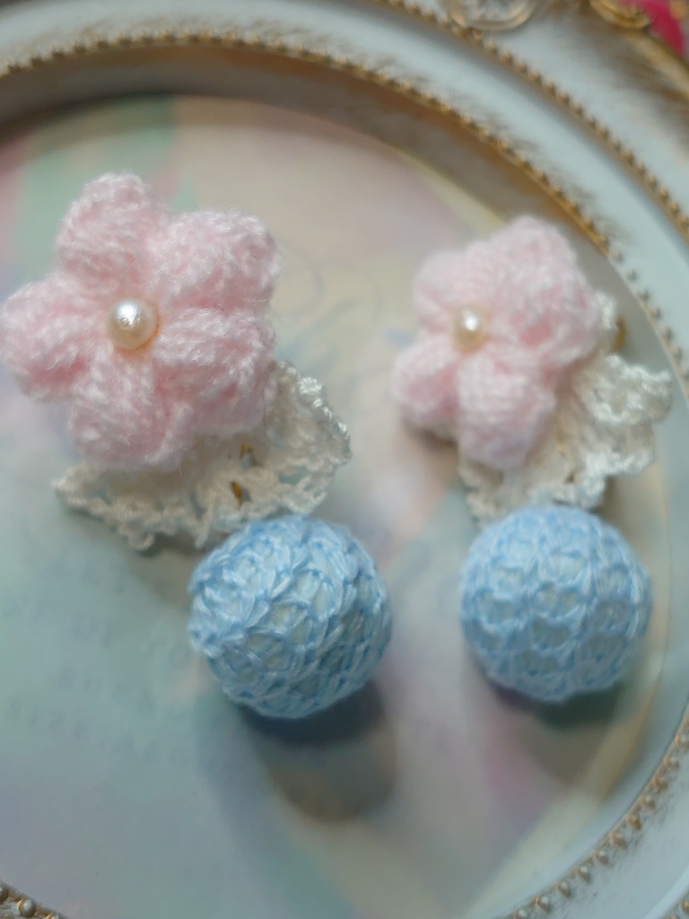 花とレースのイヤリング