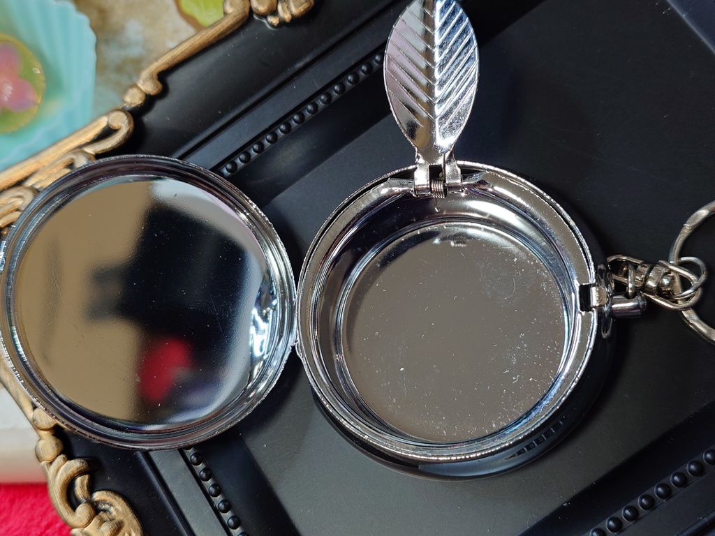 夜空とアヒルの携帯灰皿キーホルダー