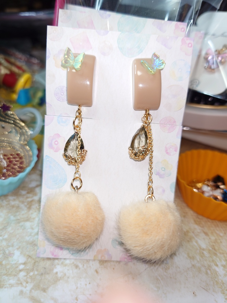 蝶とスイートなひとときイヤリング