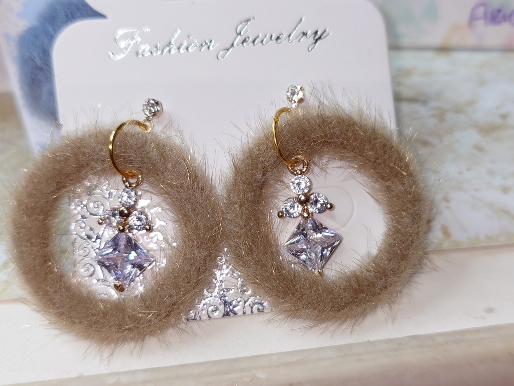 もこピアス(イヤリング交換可)