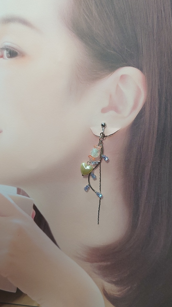 はーとゆらゆらイヤリング