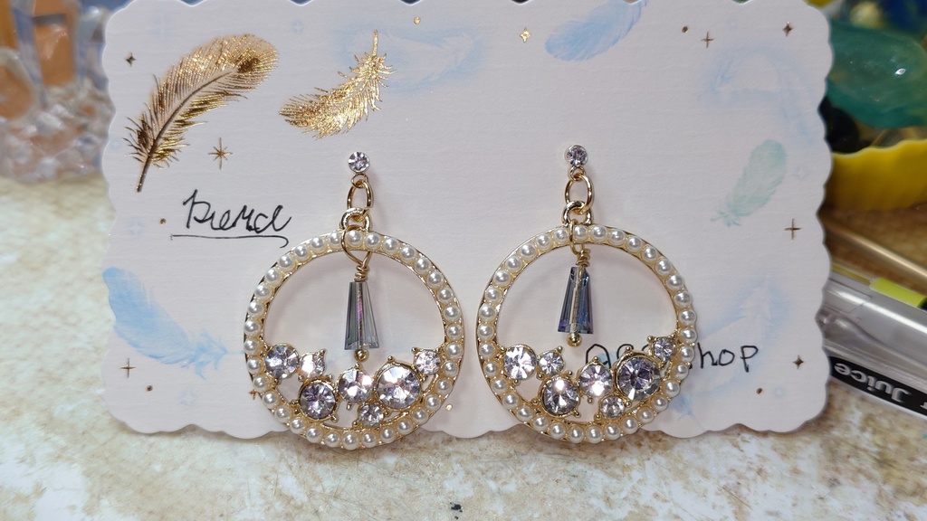 キラキラピアス(イヤリング交換可)