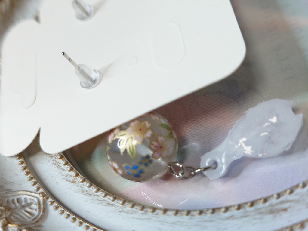 蝶と桜のピアス