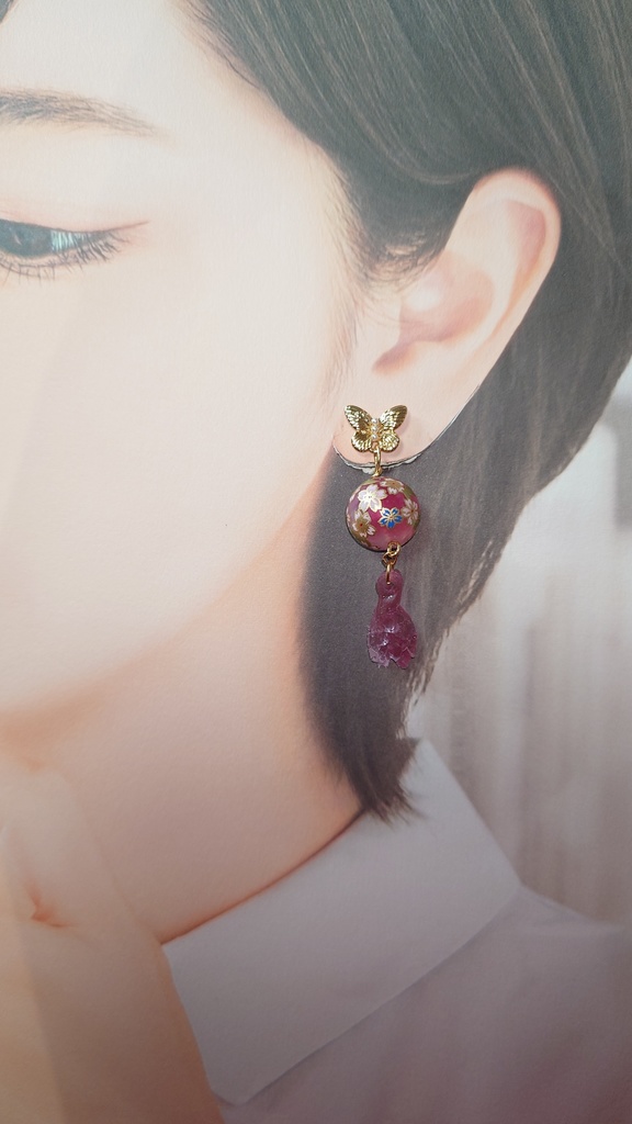 蝶と桜のピアス