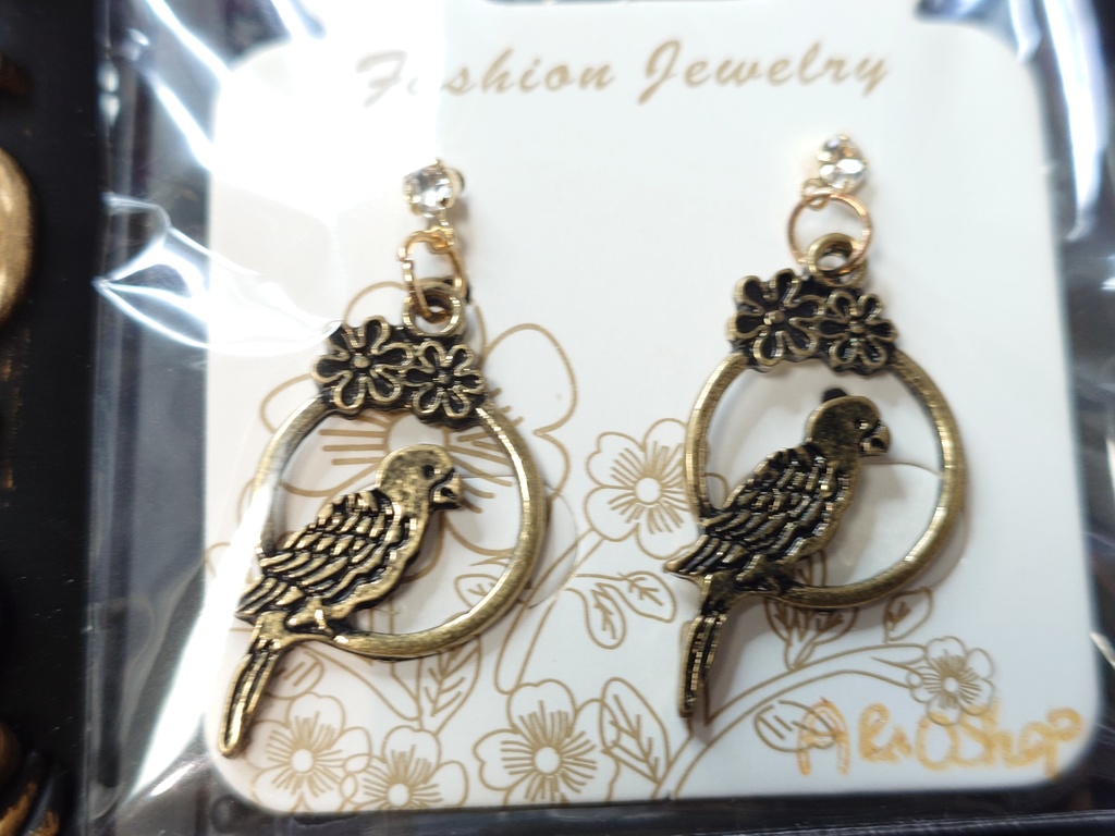 Flowerbirdのピアス・イヤリング