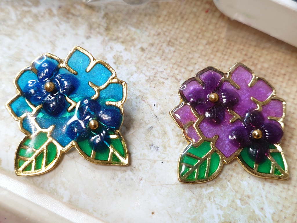 紫陽花のブローチ