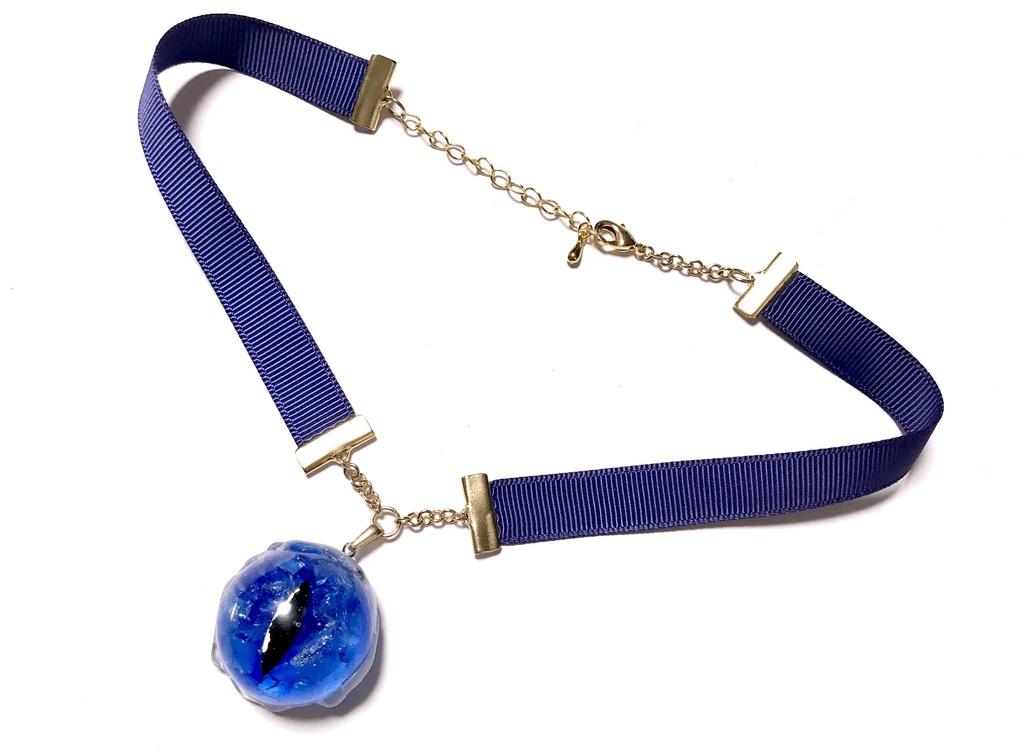 ใๅฑ็คบใ"Eye Eye Hastur" Ribbon Choker