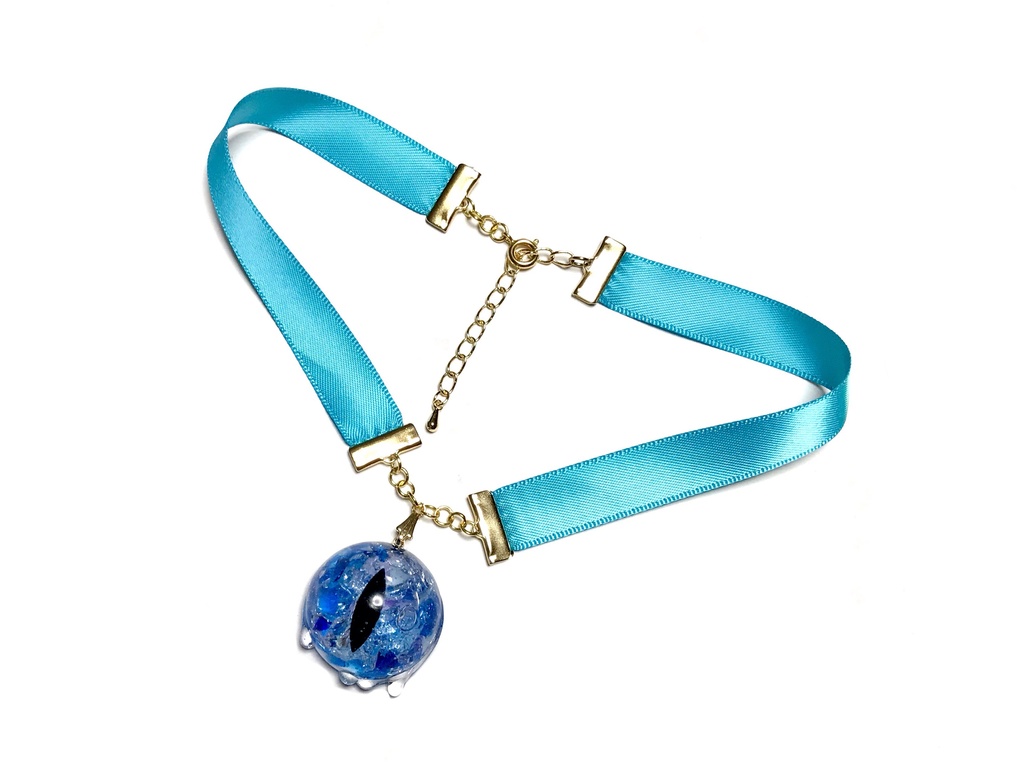 ใๅฑ็คบใ"Eye Eye Hastur" Ribbon Choker