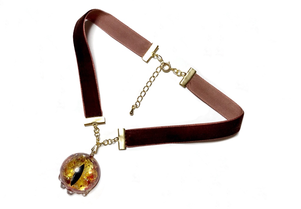 ใๅฑ็คบใ"Eye Eye Hastur" Ribbon Choker