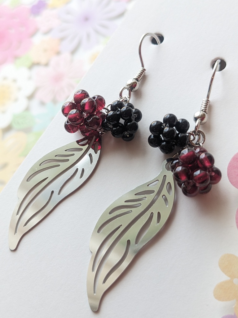 ブラックベリーイヤリング/ピアス