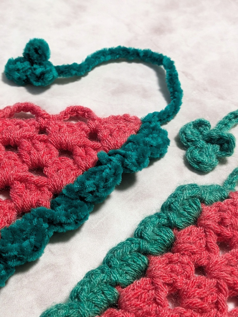 いちごちゃんバブーシュカ(全2種)